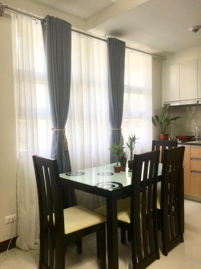 101 Newport Condo C2 Manila Exteriör bild