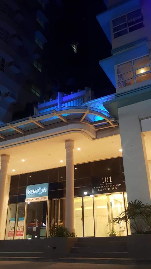 101 Newport Condo C2 Manila Exteriör bild